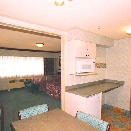 Robsonstrasse Hotel & Suites Vancouver Szoba fotó