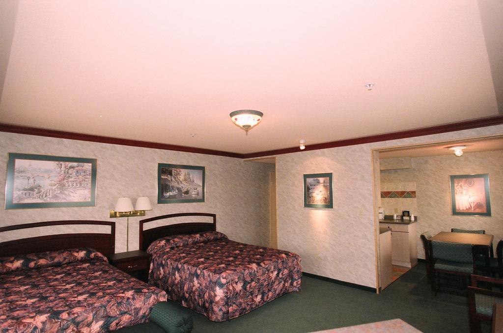 Robsonstrasse Hotel & Suites Vancouver Szoba fotó